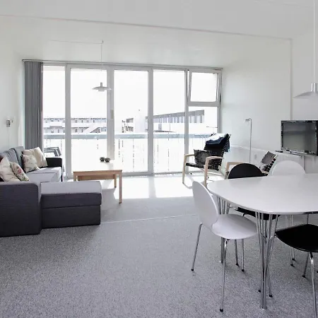 Apartment Lxxvi